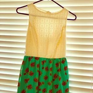 City Triangles spring/summer dress